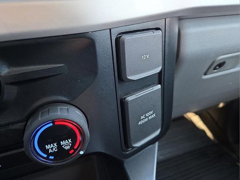 Used 2024 Ford F350 XLT image 21