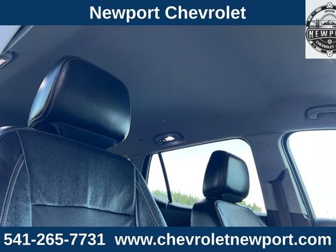 Used 2020 GMC Terrain SLT image 18