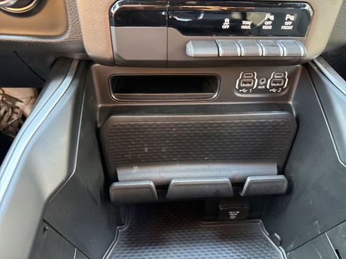 Used 2022 RAM 1500 Big Horn image 49