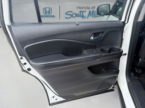 Certified 2021 Honda Pilot Special Edition image 25