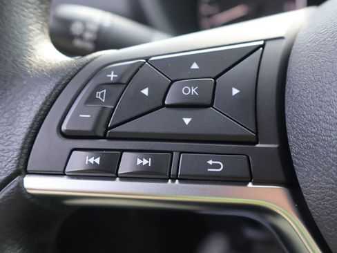 Used 2024 Nissan Sentra SV w/ Lighting Package FWD image 30