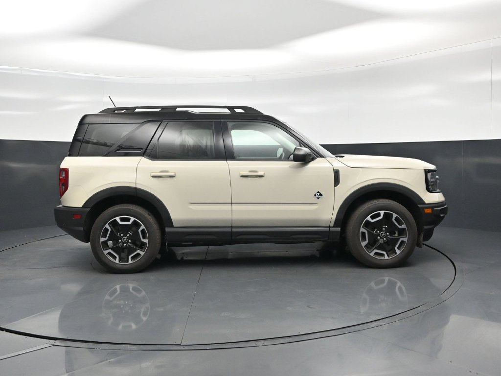 Certified 2024 Ford Bronco Sport Outer Banks AWD/4WD image 24