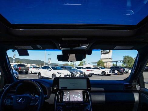 New 2026 Lexus LX 700h Luxury AWD/4WD image 21