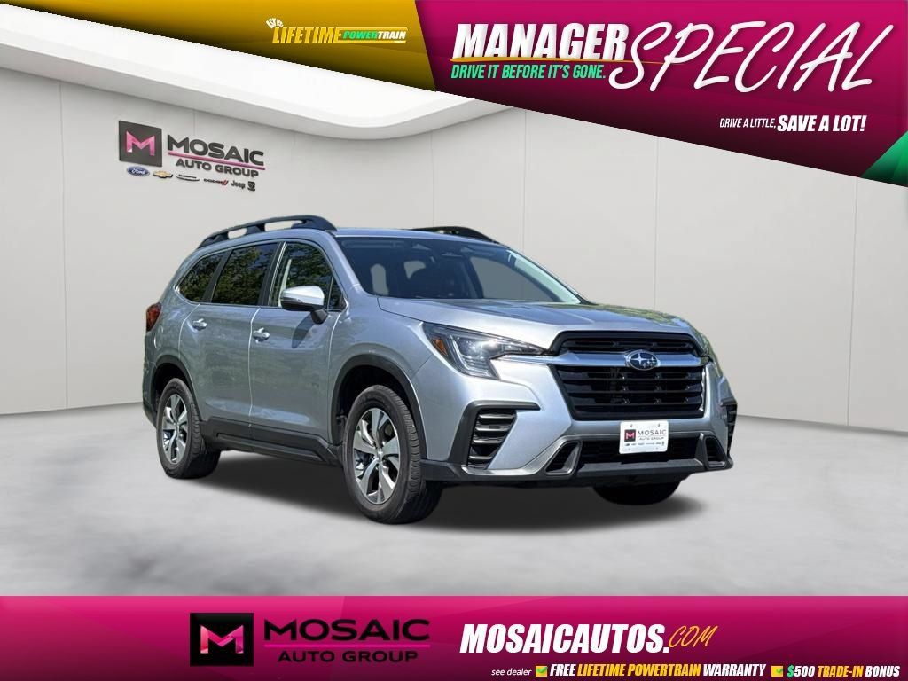 Used 2023 Subaru Ascent Premium AWD/4WD image 1
