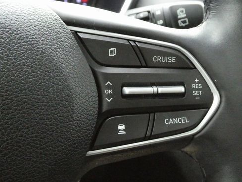 Used 2020 Hyundai Santa Fe Limited image 15