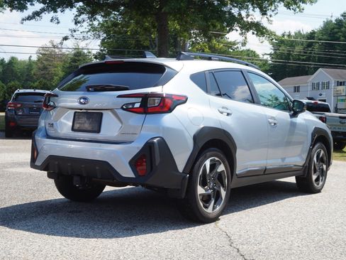 Used 2024 Subaru Crosstrek 2.5i Limited AWD/4WD image 5