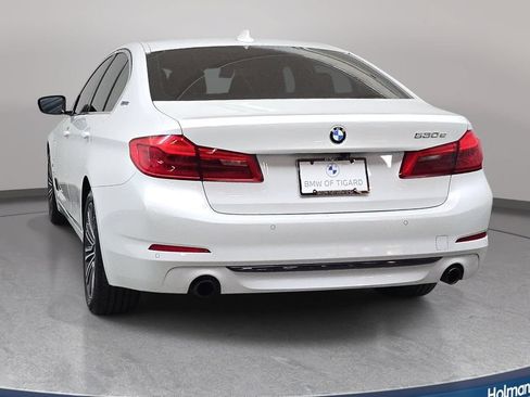 Used 2019 BMW 530e xDrive w/ Convenience Package AWD/4WD image 7