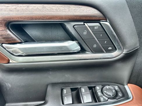 New 2026 GMC Sierra 2500 Denali Ultimate w/ Max Trailering Package image 22