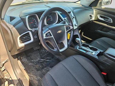 Used 2010 Chevrolet Equinox LT w/ Vehicle Interface Package FWD image 4