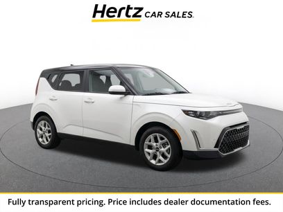 Used 2025 Kia Soul LX w/ LX Technology Package