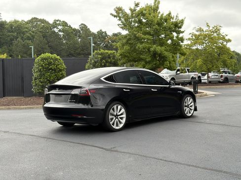 Used 2019 Tesla Model 3 Long Range AWD/4WD image 3
