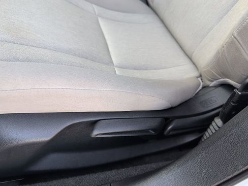 Certified 2023 Honda Accord LX image 35