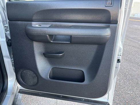 Used 2011 Chevrolet Silverado 3500 LT w/ Suspension Package, Off-Road image 29