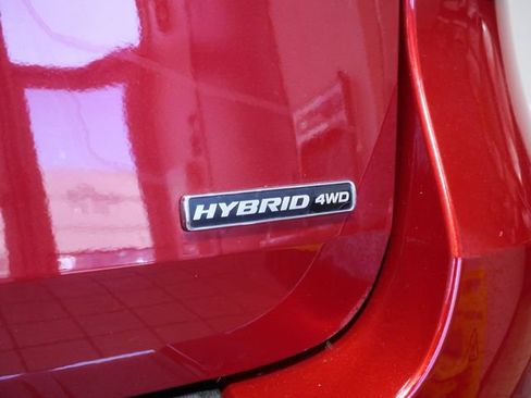 Certified 2021 Ford Explorer Limited AWD/4WD image 9