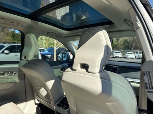 Certified 2023 Volvo XC90 B5 Core w/ Protection Package Premier image 22