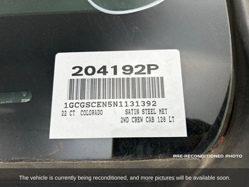 Used 2022 Chevrolet Colorado LT w/ LT Convenience Package image 16