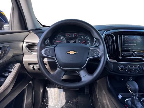 Used 2021 Chevrolet Traverse LS w/ LPO, Cargo Package FWD image 12