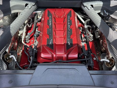 Used 2024 Chevrolet Corvette Stingray Preferred Cpe w/ Z51 Performance Package RWD image 33