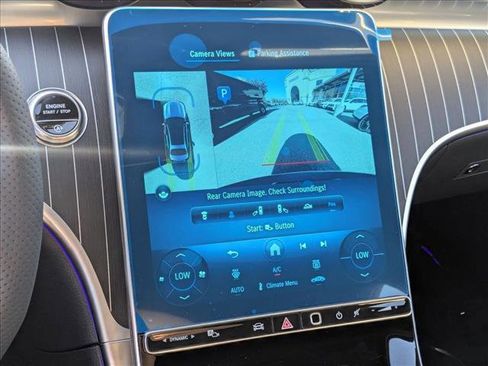 New 2025 Mercedes-Benz C 300 Sedan image 9