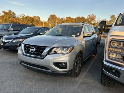 Used 2020 Nissan Pathfinder SL