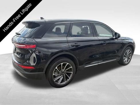 Used 2023 Lincoln Corsair Standard w/ Equipment Group 101A image 8