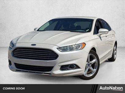 Used 2016 Ford Fusion SE