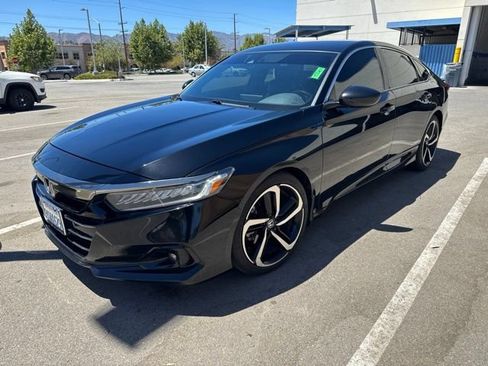 Used 2022 Honda Accord Sport image 2