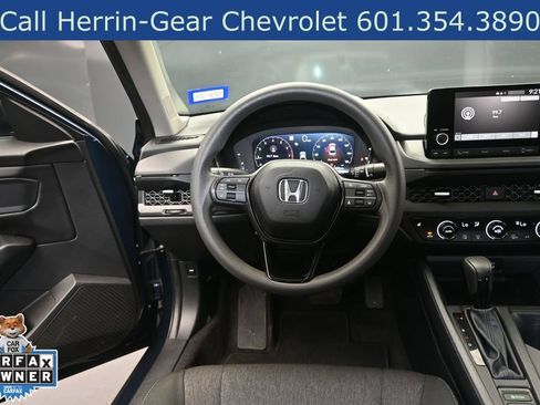 Used 2024 Honda Accord EX image 14