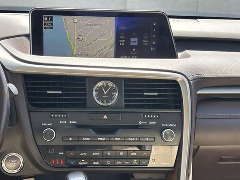 Used 2019 Lexus RX 350 AWD w/ Navigation Package image 25