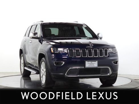 Used 2017 Jeep Grand Cherokee Limited AWD/4WD image 1