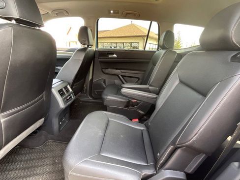 Used 2021 Volkswagen Atlas SEL AWD/4WD image 30
