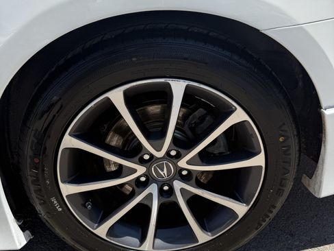Used 2015 Acura TLX V6 w/ Technology Package FWD image 10