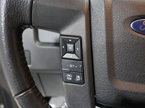 Used 2011 Ford F150 XLT w/ XLT Chrome Pkg image 29