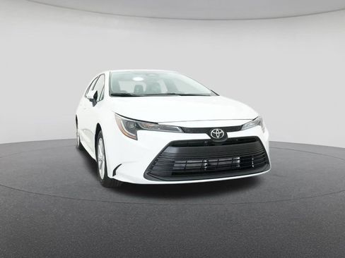 New 2026 Toyota Corolla LE image 30