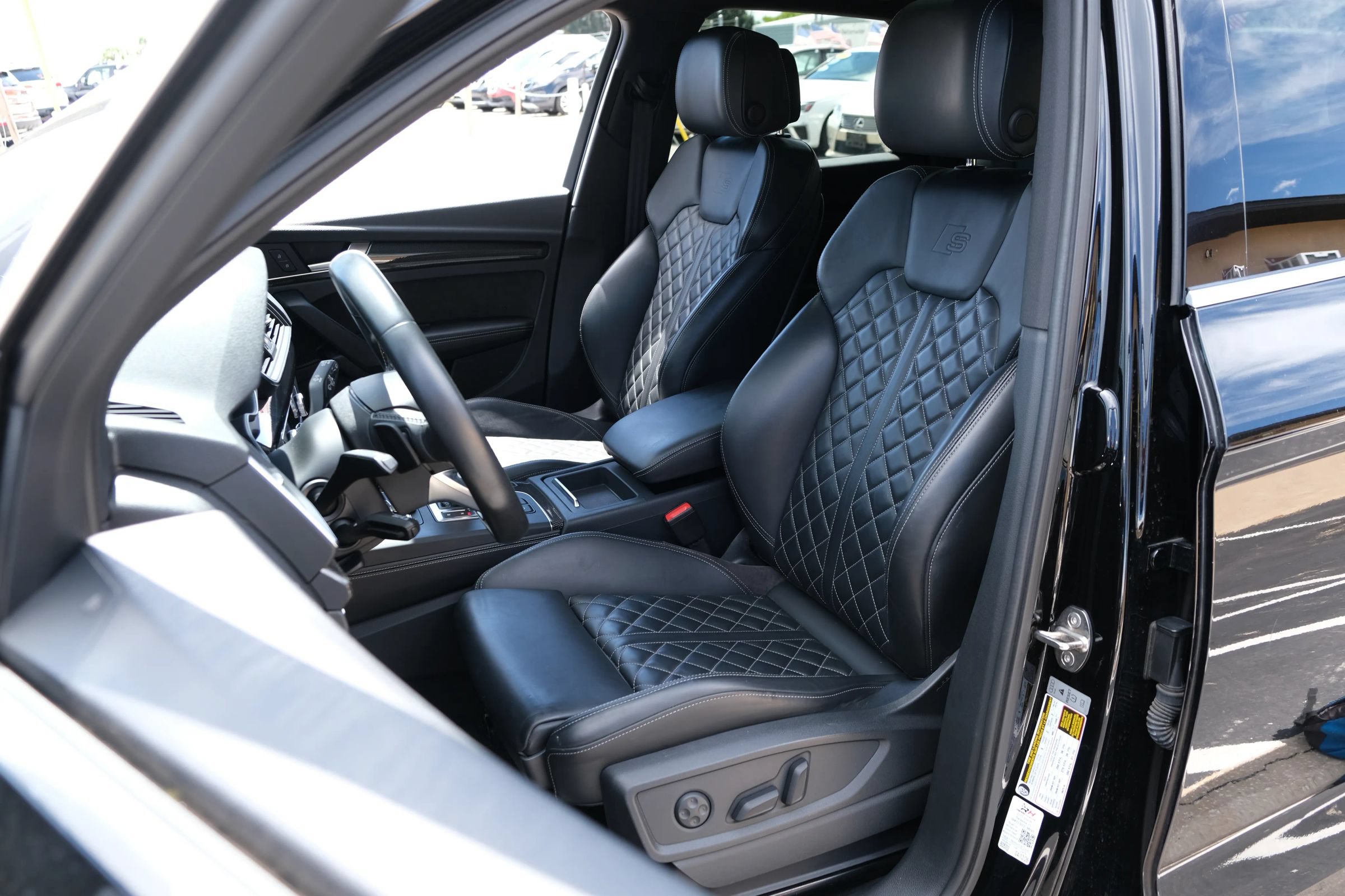 Used 2018 Audi SQ5 Prestige w/ Prestige Package AWD/4WD image 9