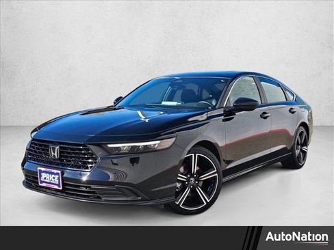Used 2023 Honda Accord Sport image 1