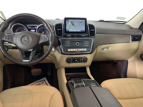 Used 2017 Mercedes-Benz GLS 450 4MATIC image 36