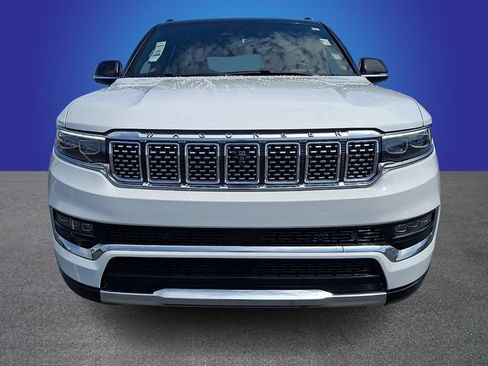 Used 2023 Jeep Grand Wagoneer Series III AWD/4WD image 2