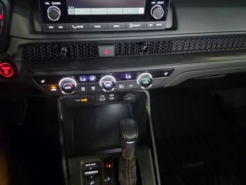Used 2025 Honda CR-V Sport image 31