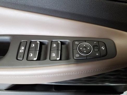 Used 2023 Hyundai Santa Fe Limited AWD/4WD image 11