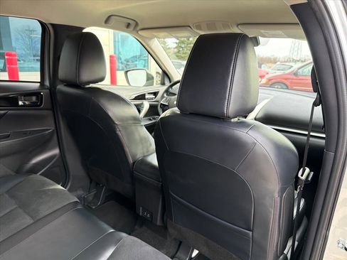 Used 2025 Mitsubishi Eclipse Cross SE image 27