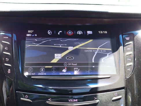 Used 2017 Cadillac Escalade Premium Luxury RWD image 35