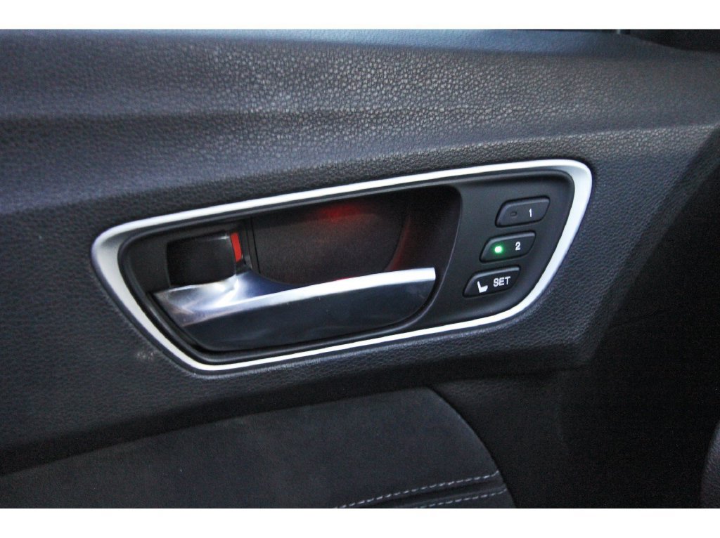 Used 2018 Acura TLX w/ Technology & A-SPEC Package FWD image 21