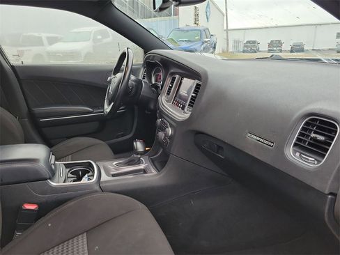Used 2023 Dodge Charger GT image 33