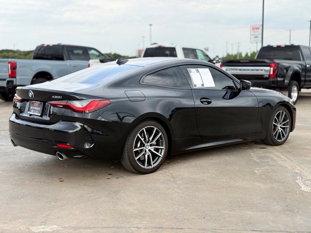 Used 2022 BMW 430i Coupe RWD image 2