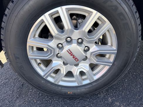 Used 2022 GMC Sierra 2500 SLT w/ Gooseneck/5TH Wheel Package image 49