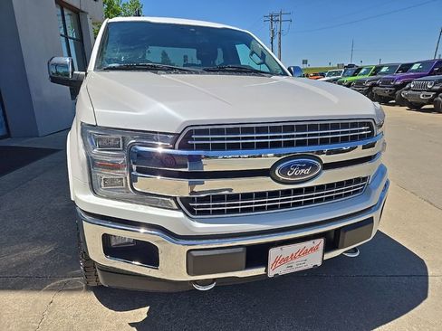 Used 2019 Ford F150 Lariat w/ Equipment Group 502A Luxury AWD/4WD image 14