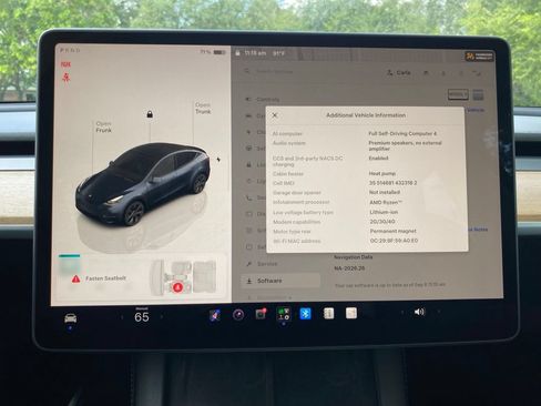 Used 2025 Tesla Model Y Long Range RWD image 24