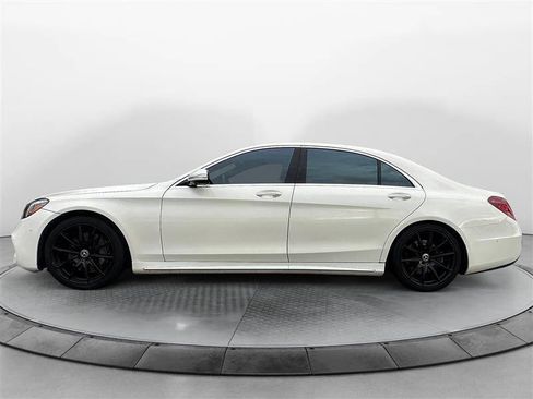 Used 2020 Mercedes-Benz S 450 Sedan image 2