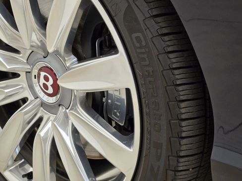 Used 2016 Bentley Continental GT image 14